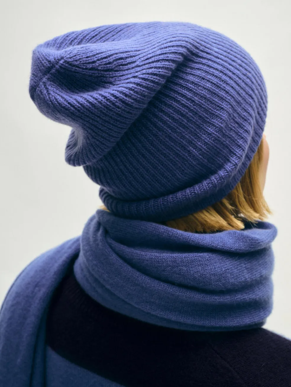 cashmere plush rib beanie - White + Warren